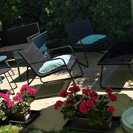 Abrivado Aimargues Lägenhet Exteriör bild